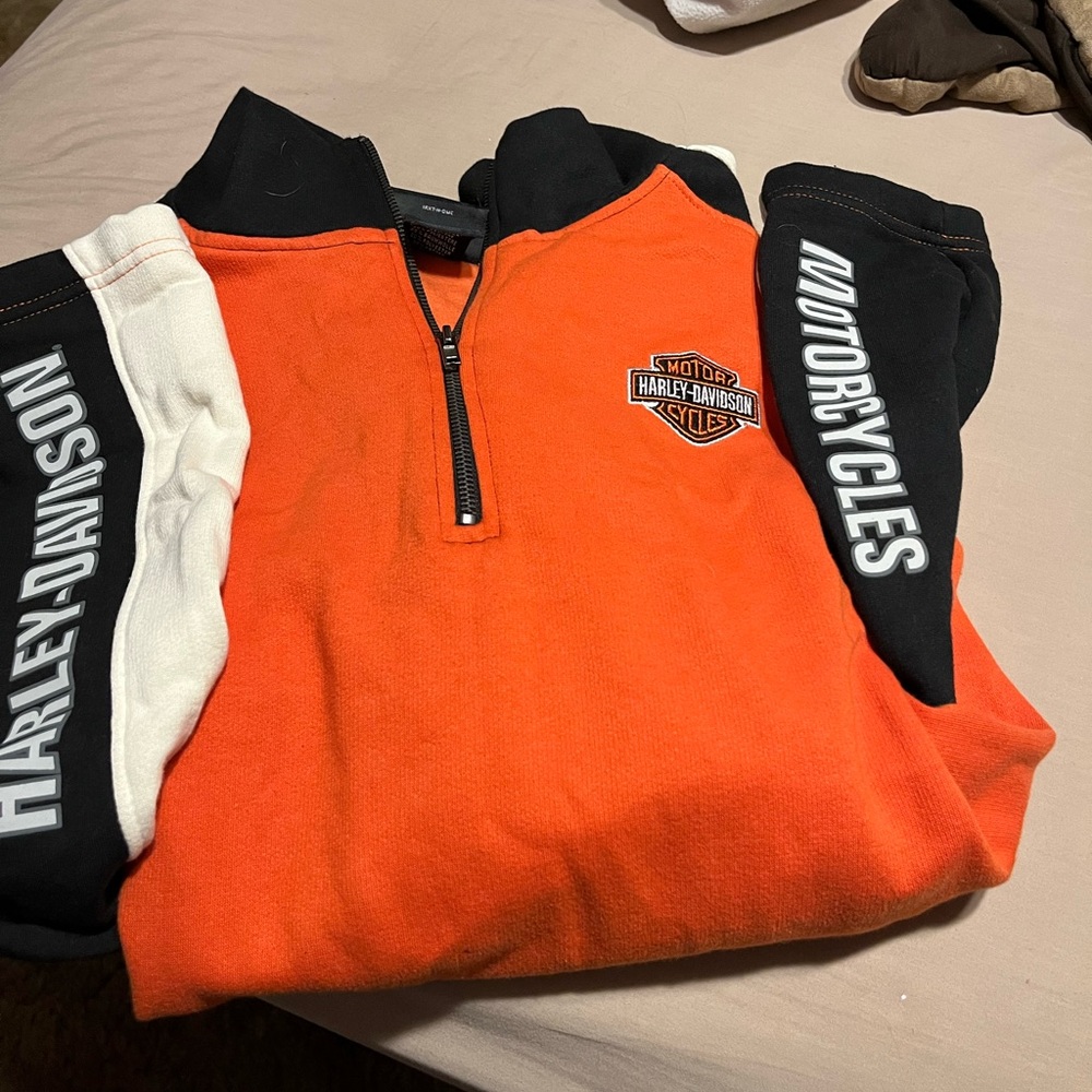 Harley Davidson sweatshirt